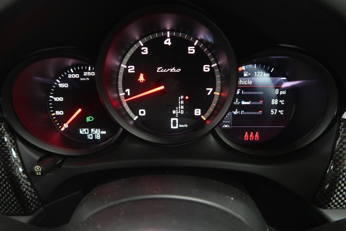 2019 Porsche Macan Turbo