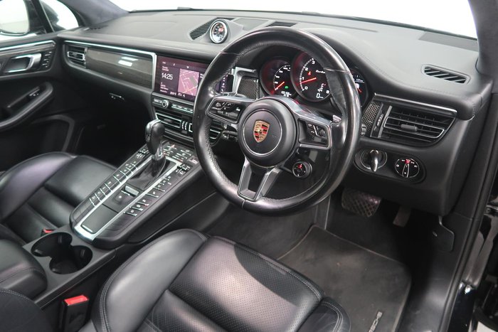 2019 Porsche Macan Turbo