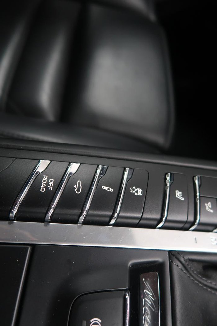 2019 Porsche Macan Turbo