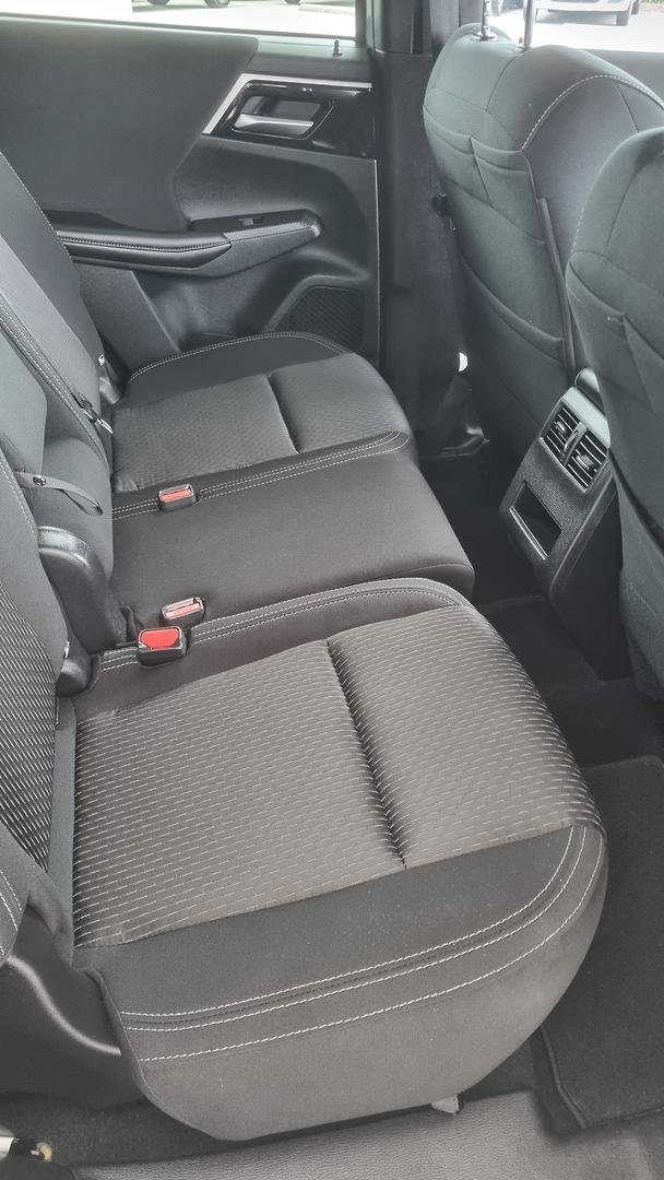 2021 Mitsubishi Outlander LS