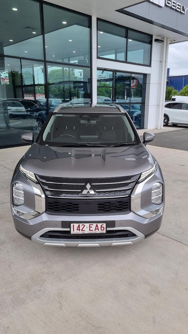 2021 Mitsubishi Outlander LS