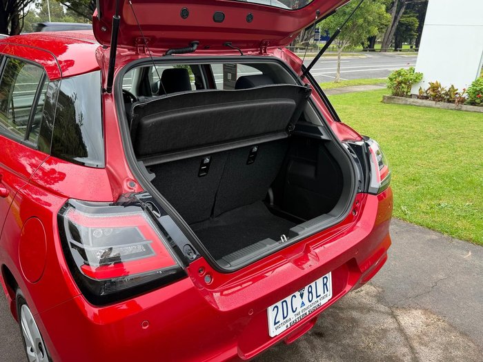 2025 Suzuki Swift Hybrid UZ Burning Red