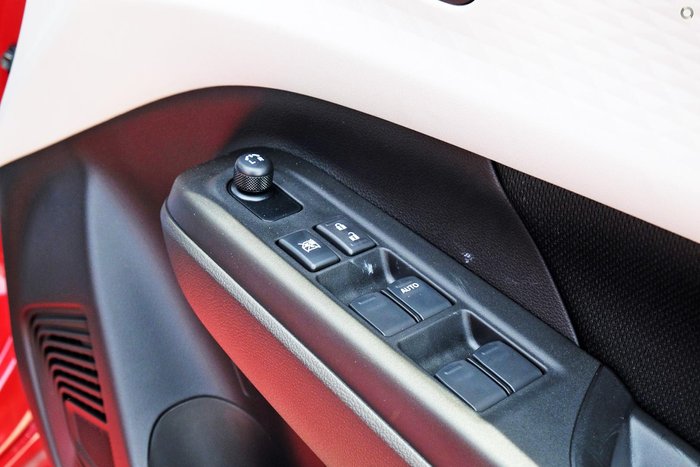 2025 Suzuki Swift Hybrid UZ Burning Red