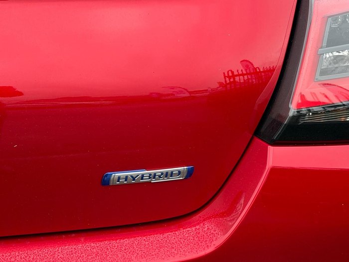 2025 Suzuki Swift Hybrid UZ Burning Red