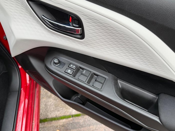 2025 Suzuki Swift Hybrid UZ Burning Red