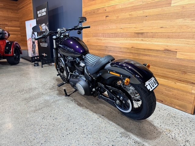 2018 Harley-davidson FXBB STREET BOB (107) Black