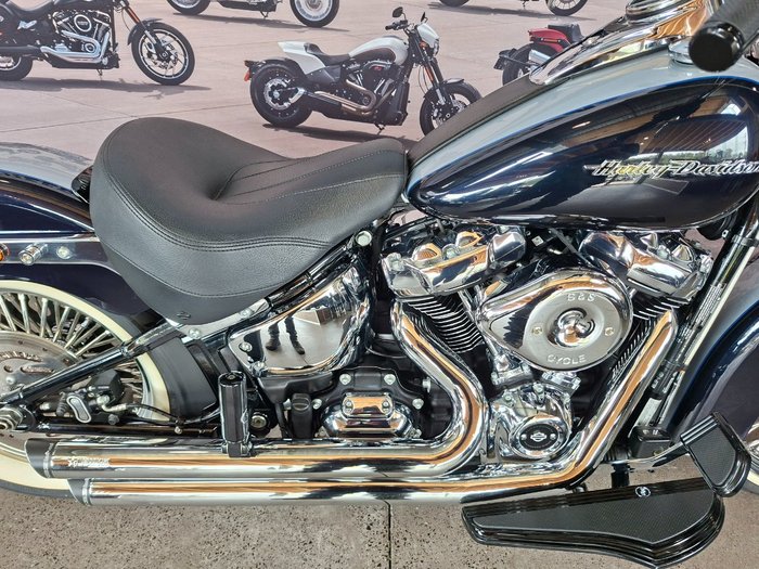 2019 HARLEY-DAVIDSON FLDE DELUXE (107)