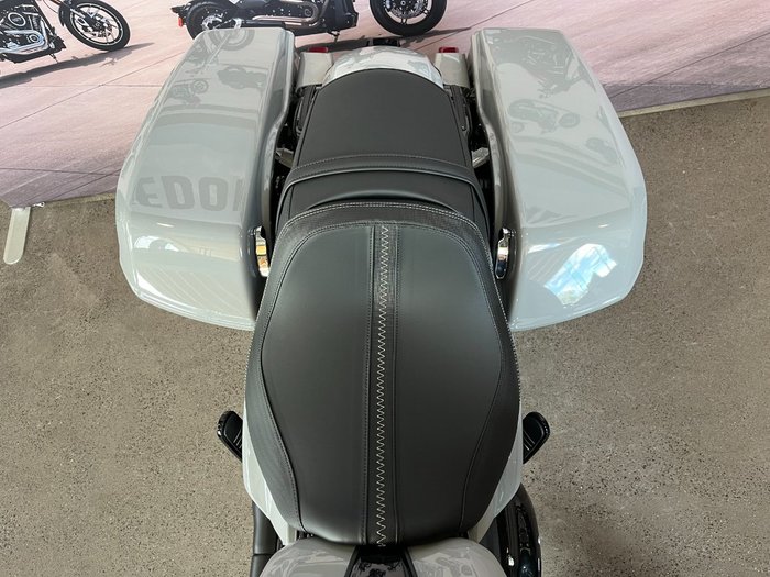 2025 HARLEY-DAVIDSON FLTRX ROAD GLIDE (117)