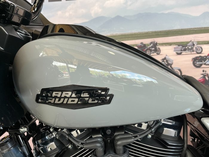 2025 HARLEY-DAVIDSON FLTRX ROAD GLIDE (117)