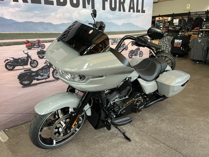 2025 HARLEY-DAVIDSON FLTRX ROAD GLIDE (117)