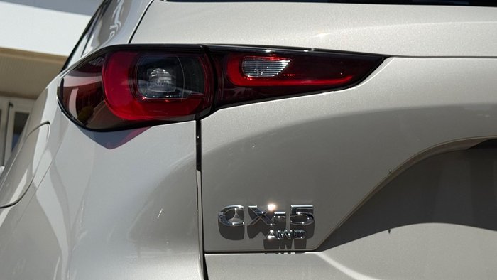 2025 Mazda CX-5 G35 Akera