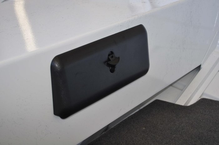 2026 QUINTREX F390 Outback Explorer