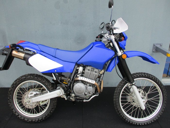 2011 Yamaha TTR250 (TT250R) BLUE