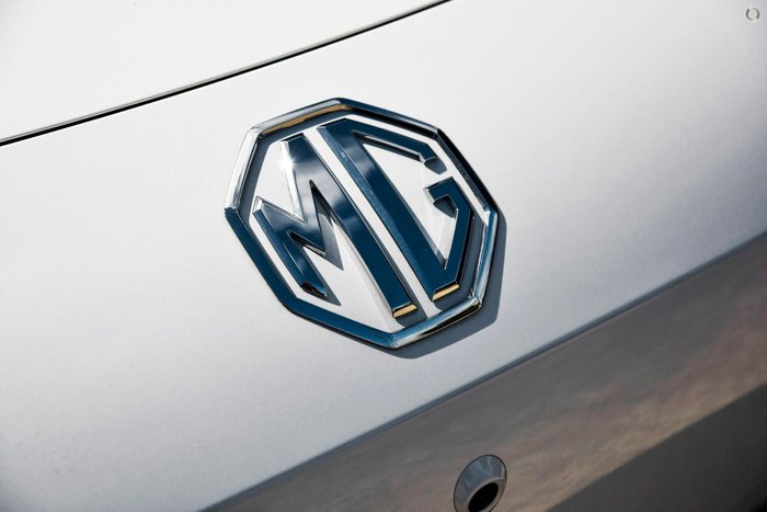 2025 MG MGS5 EV Essence 62