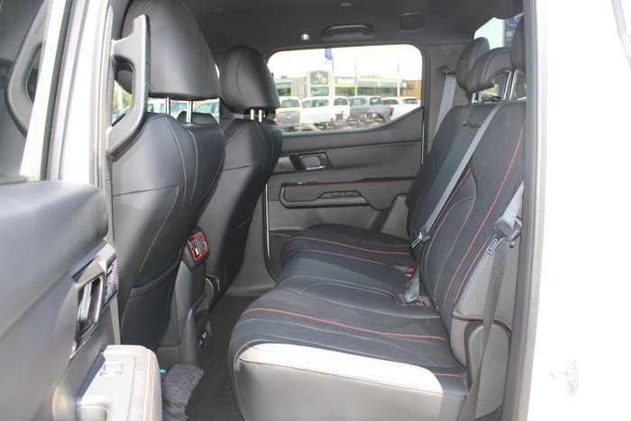 2025 BYD SHARK 6 Premium