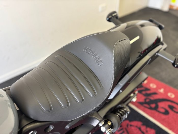 2023 Indian SCOUT ROGUE Grey