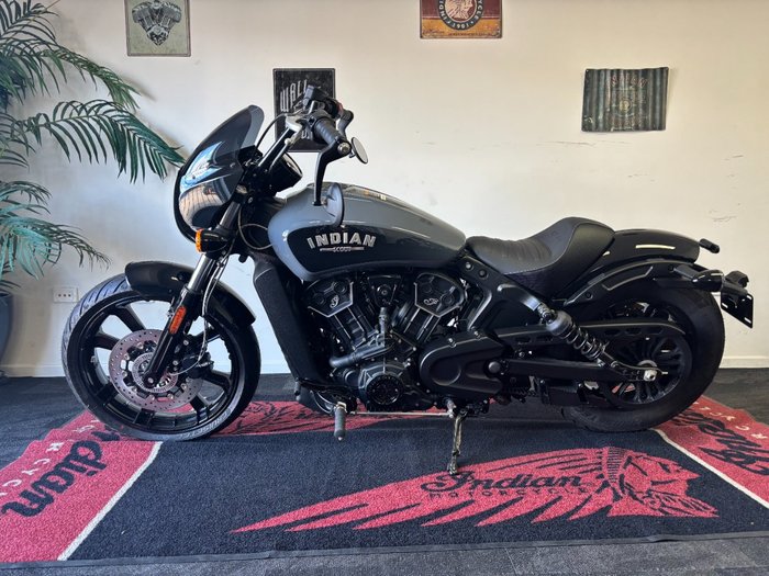 2023 Indian SCOUT ROGUE Grey