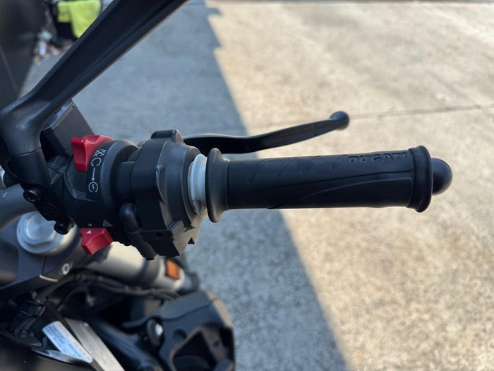 2019 Ducati Monster 821 Monster Black