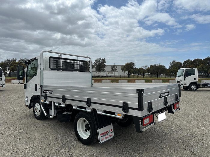 2025 Isuzu N Series NLR 45-150 Traypack