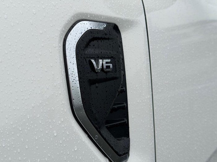 2025 Ford Everest Platinum