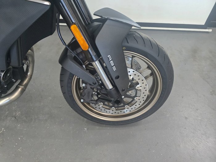 2024 CFMOTO NK SPORT Black