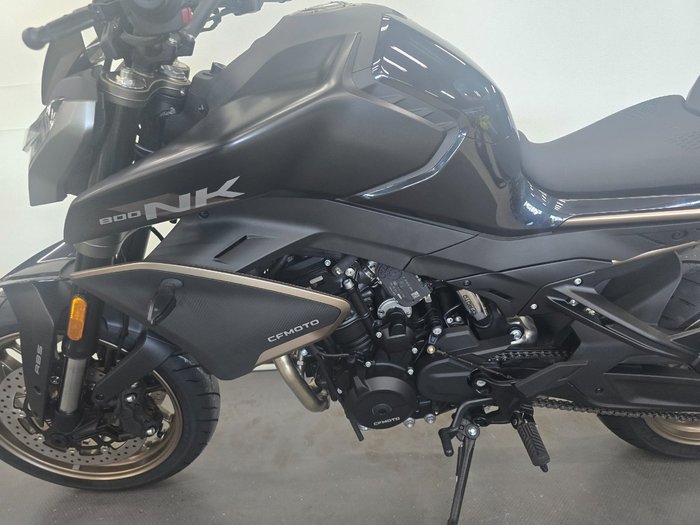 2024 CFMOTO NK SPORT Black