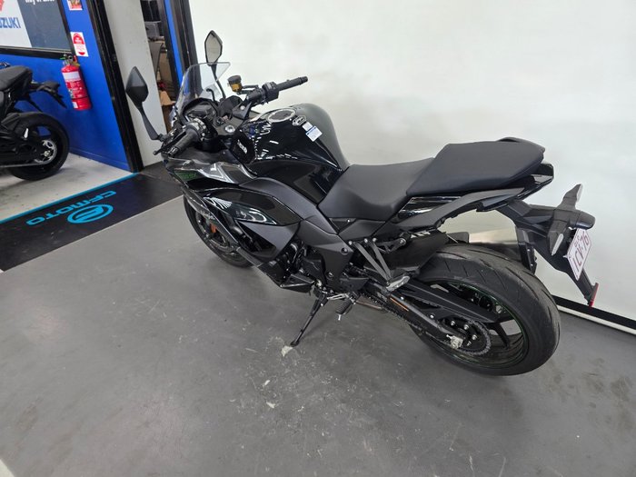 2025 Kawasaki 2025 KAWASAKI 1100CC NINJA 1100 SX GREY