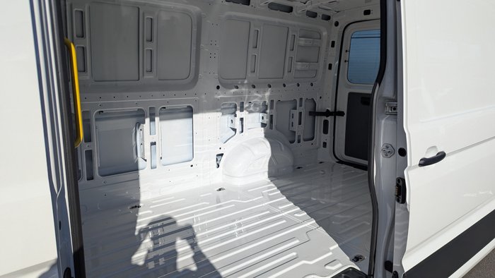 2025 VOLKSWAGEN CRAFTER