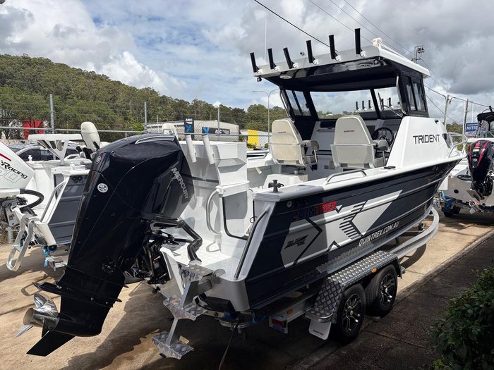 2026 QUINTREX 690 Trident HT