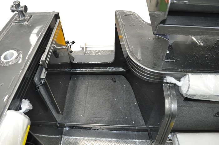 2026 QUINTREX 690 Trident HT