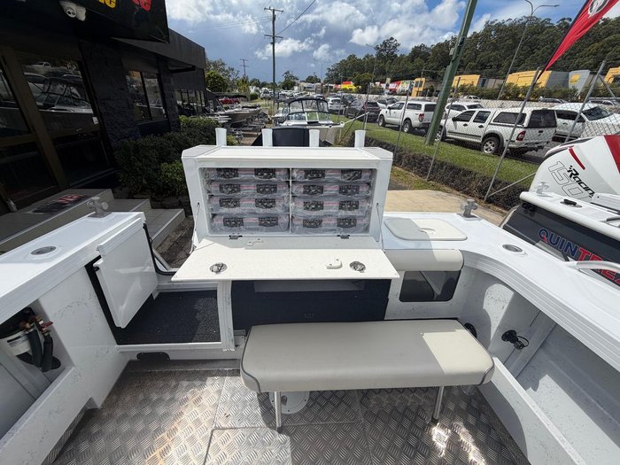 2026 QUINTREX 690 Trident HT