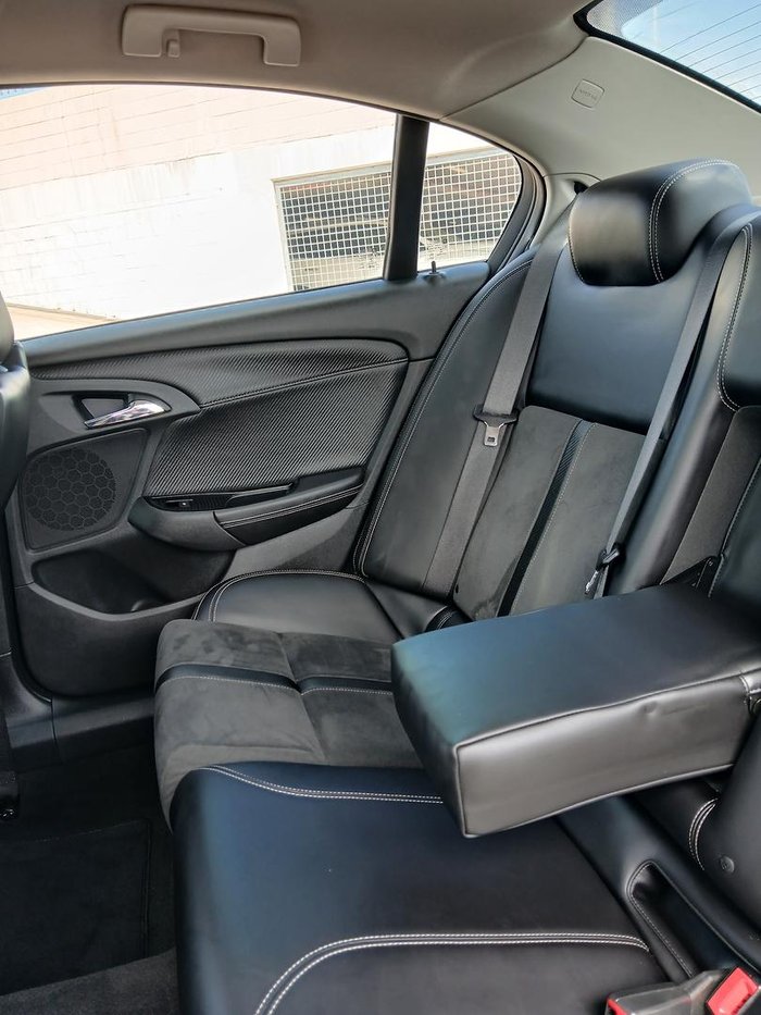 2017 Holden Commodore SV6