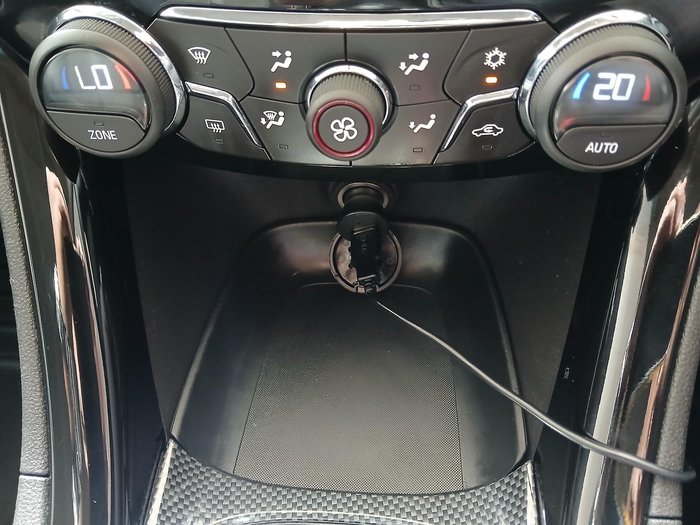 2017 Holden Commodore SV6