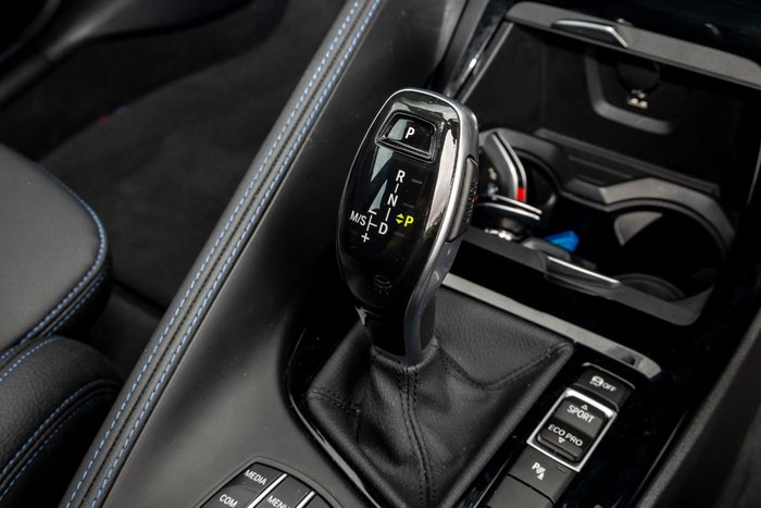2022 BMW X1 sDrive20i