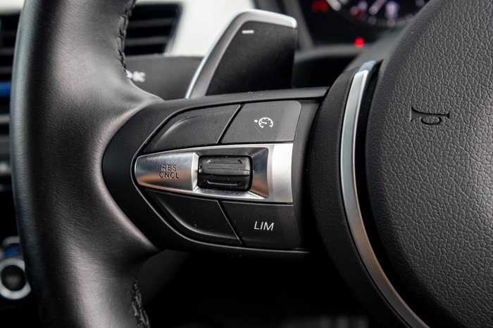 2022 BMW X1 sDrive20i