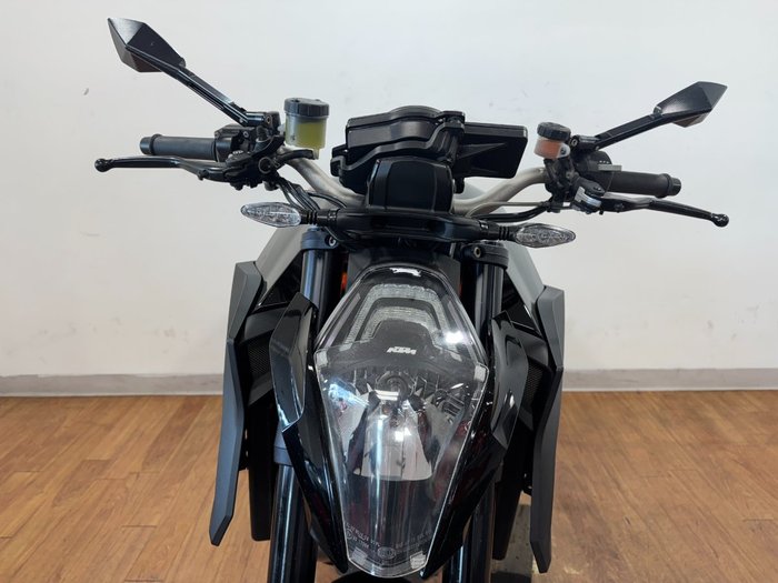 2015 Ktm 1290 SUPER DUKE R