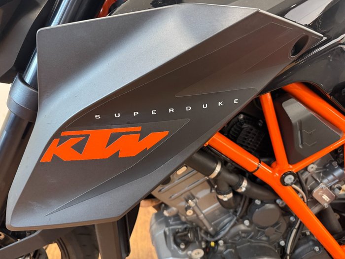 2015 Ktm 1290 SUPER DUKE R