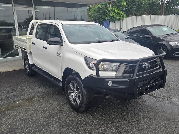 2022 Toyota Hilux SR