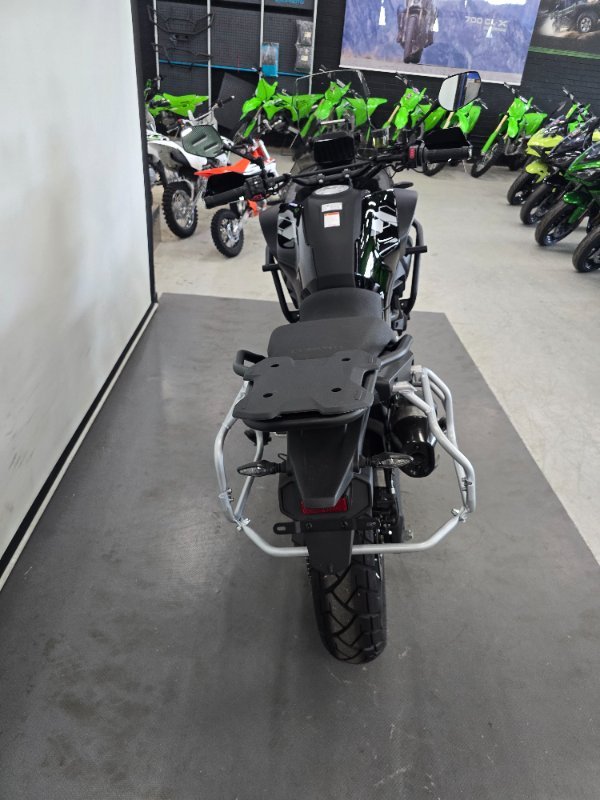 2025 CFMOTO MT Black