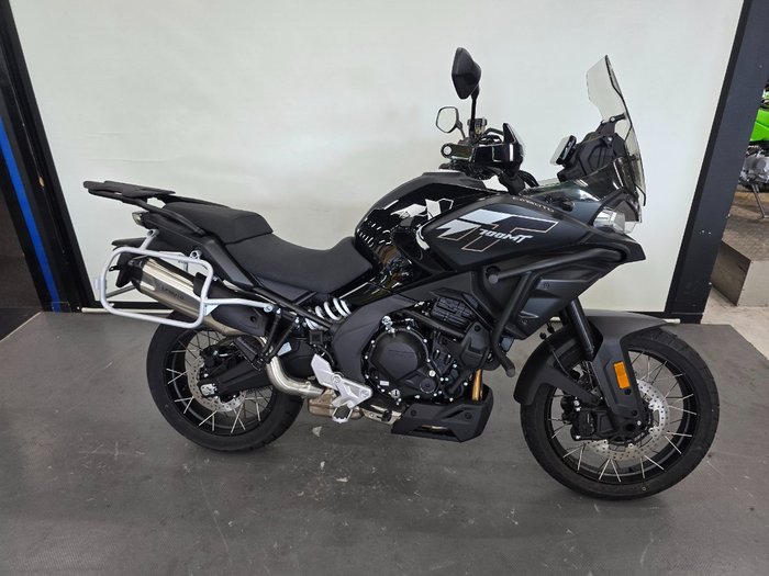 2025 CFMOTO MT Black