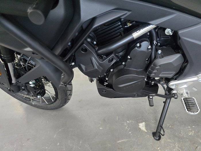 2025 CFMOTO MT Black