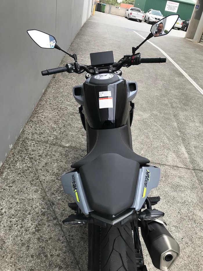 2025 CFMOTO 300NK
