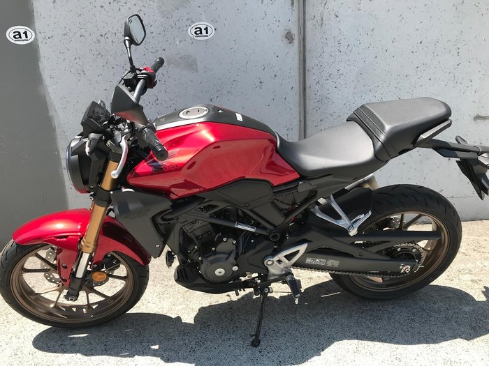 2025 Honda CB300R (CB300RA)