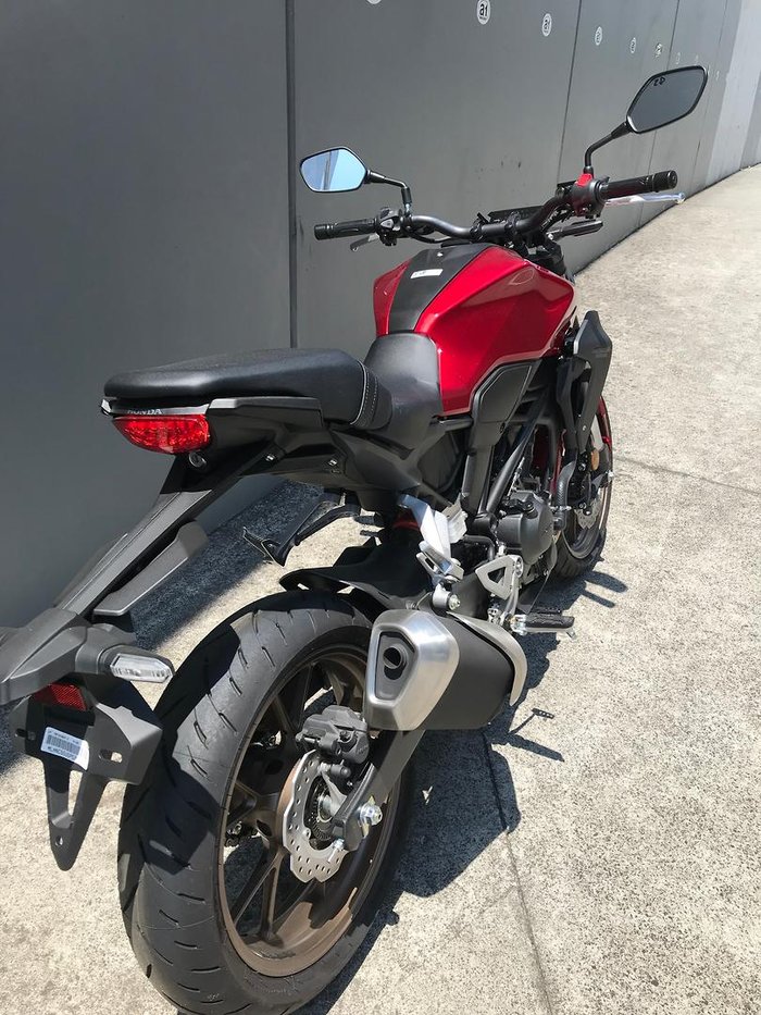 2025 Honda CB300R (CB300RA)