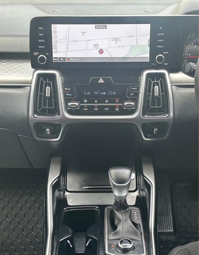 2022 Kia Sorento Sport