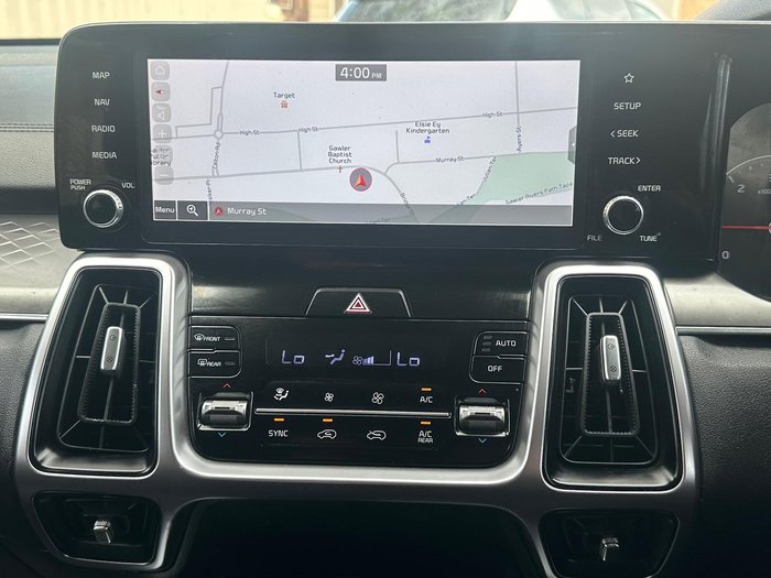 2022 Kia Sorento Sport