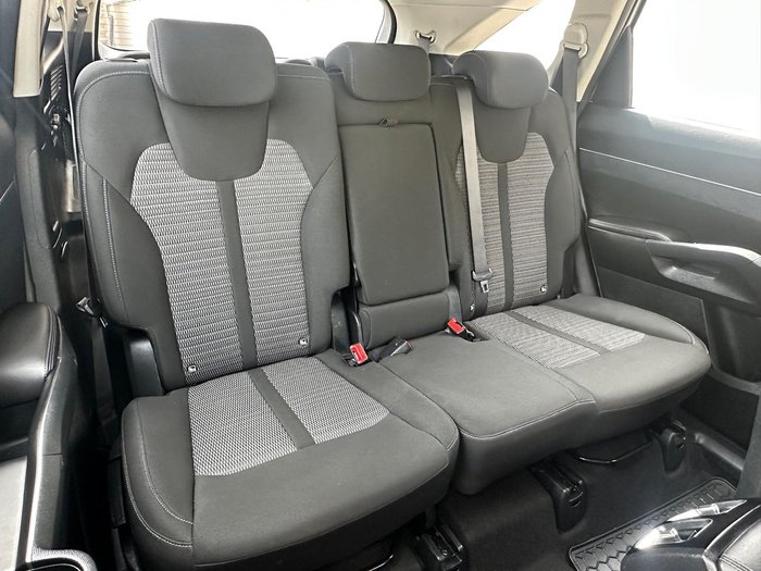 2022 Kia Sorento Sport