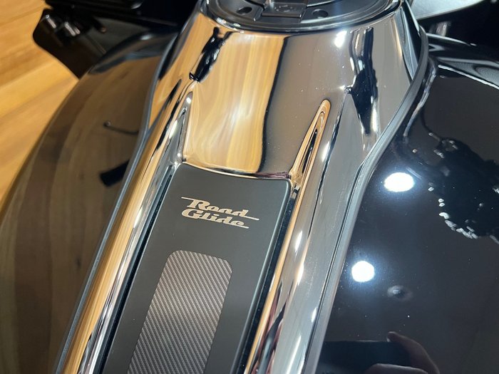 2025 Harley-davidson 2025 Harley-davidson 1900CC FLTRX ROAD GLIDE (117) TOURER BLACK