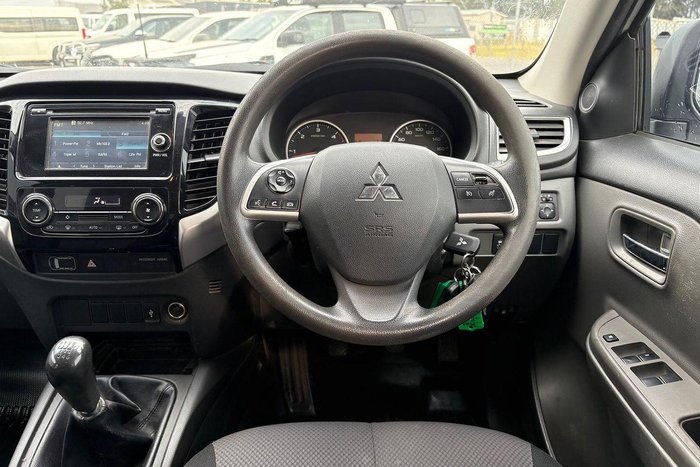 2017 Mitsubishi Triton GLX+