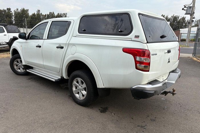 2017 Mitsubishi Triton GLX+